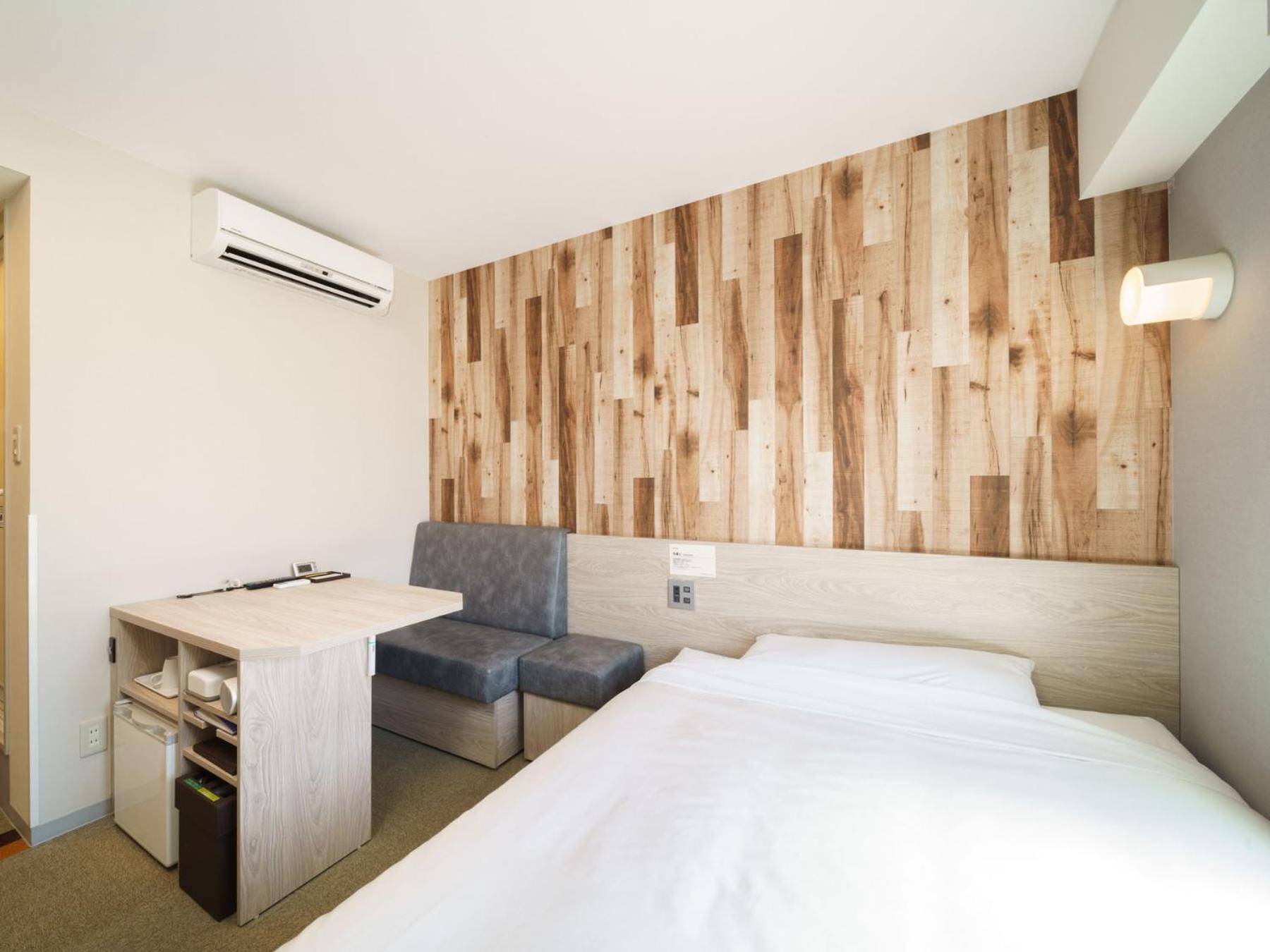 Super Hotel Chiba Ekimae Exterior photo