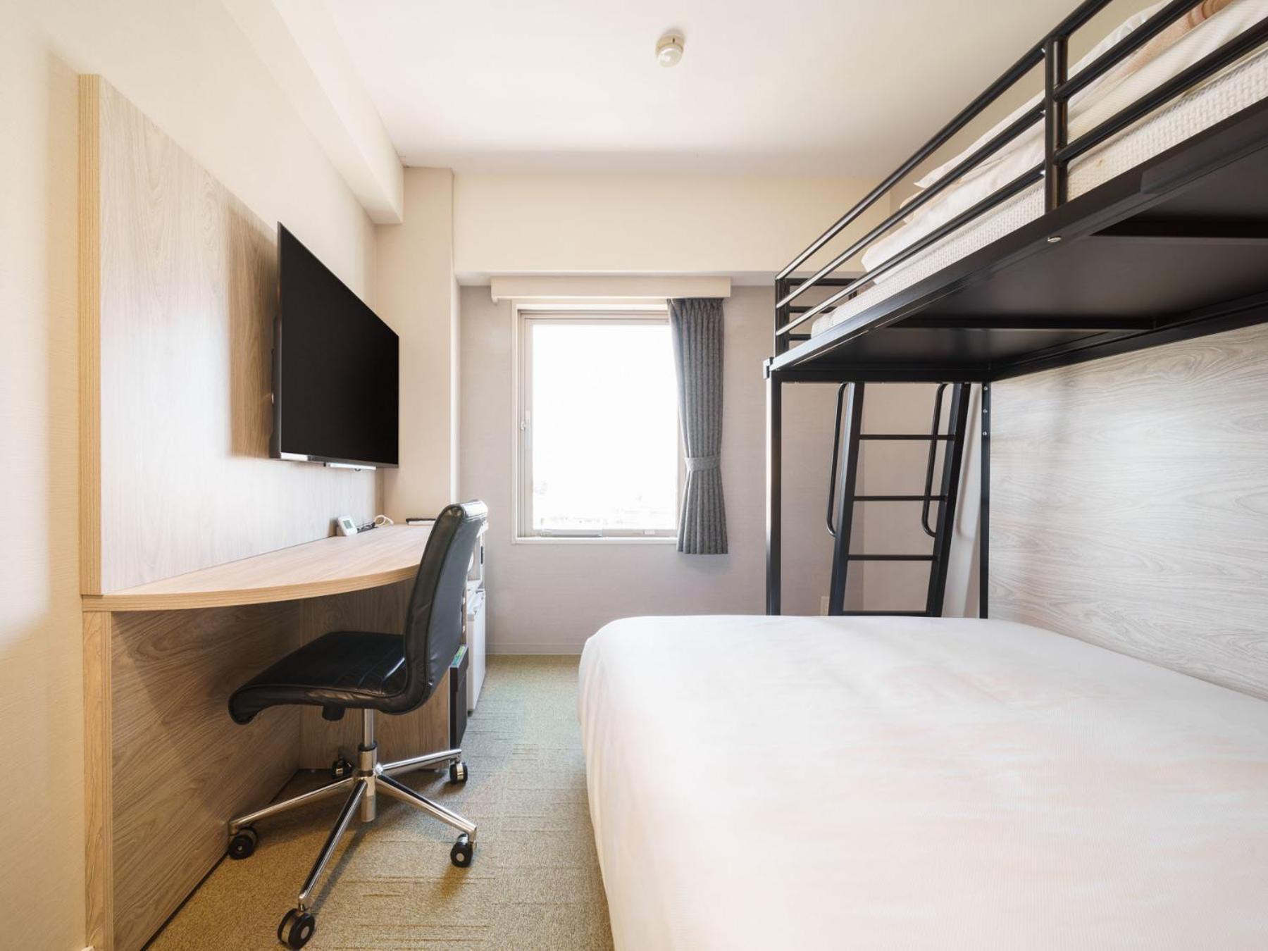 Super Hotel Chiba Ekimae Exterior photo